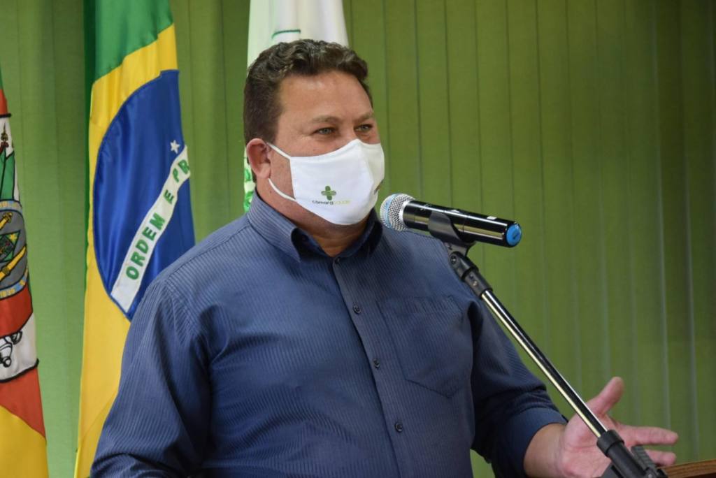 Sem título Sem título