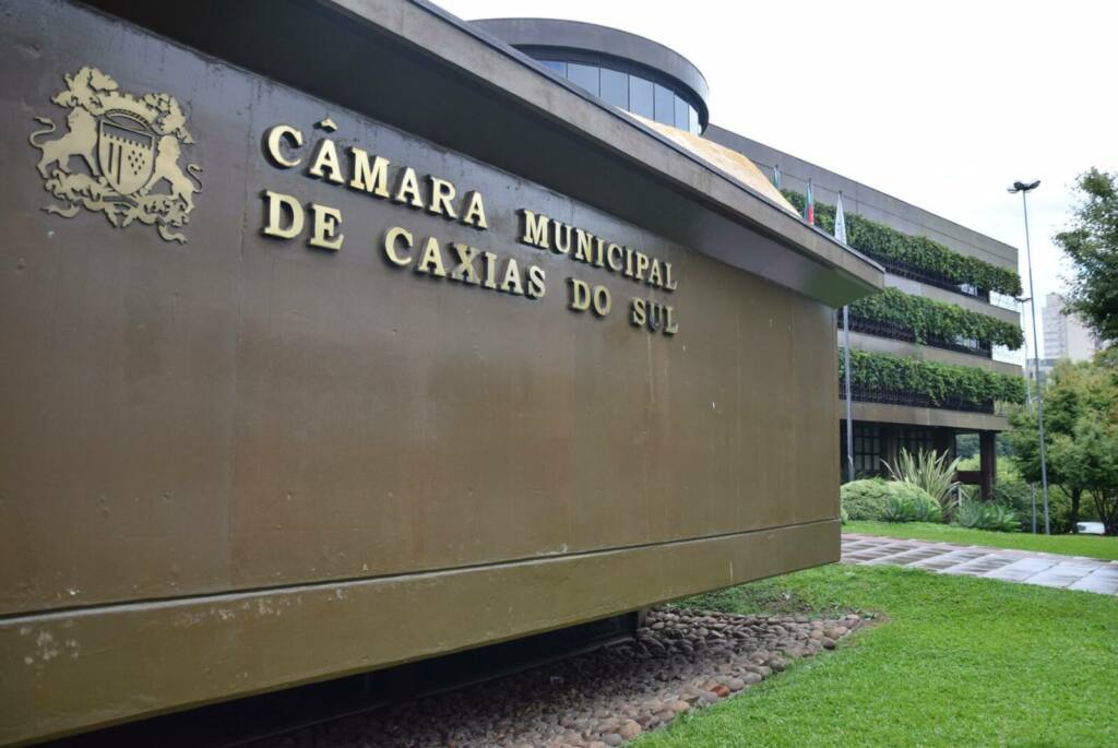 camara_caxias camara_caxias