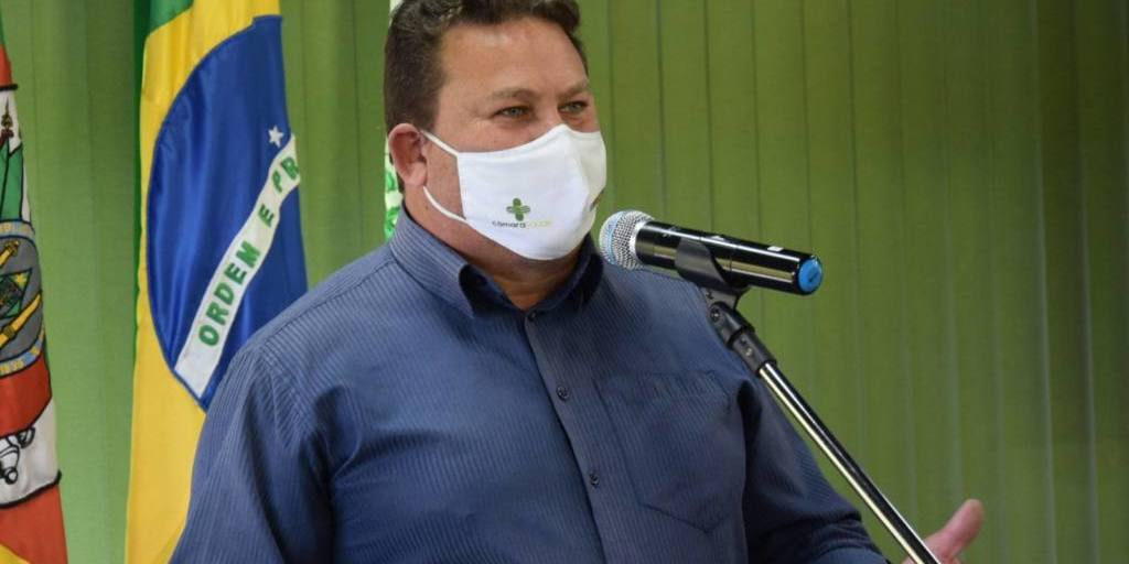 Sem título Sem título